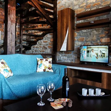 Lithos Maisonette Палеон-Цифликион