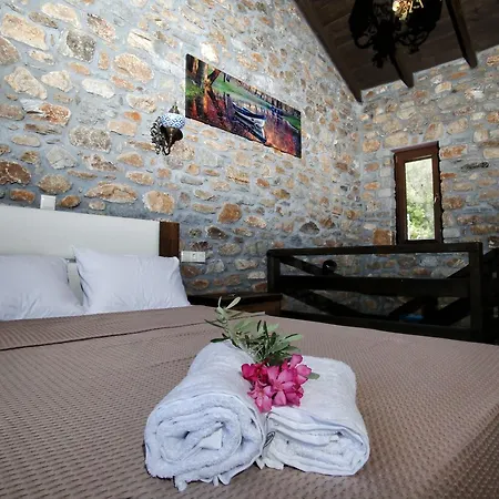 Lithos Maisonette Палеон-Цифликион