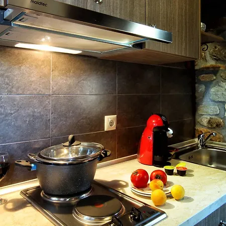 Дом отдыха Lithos Maisonette